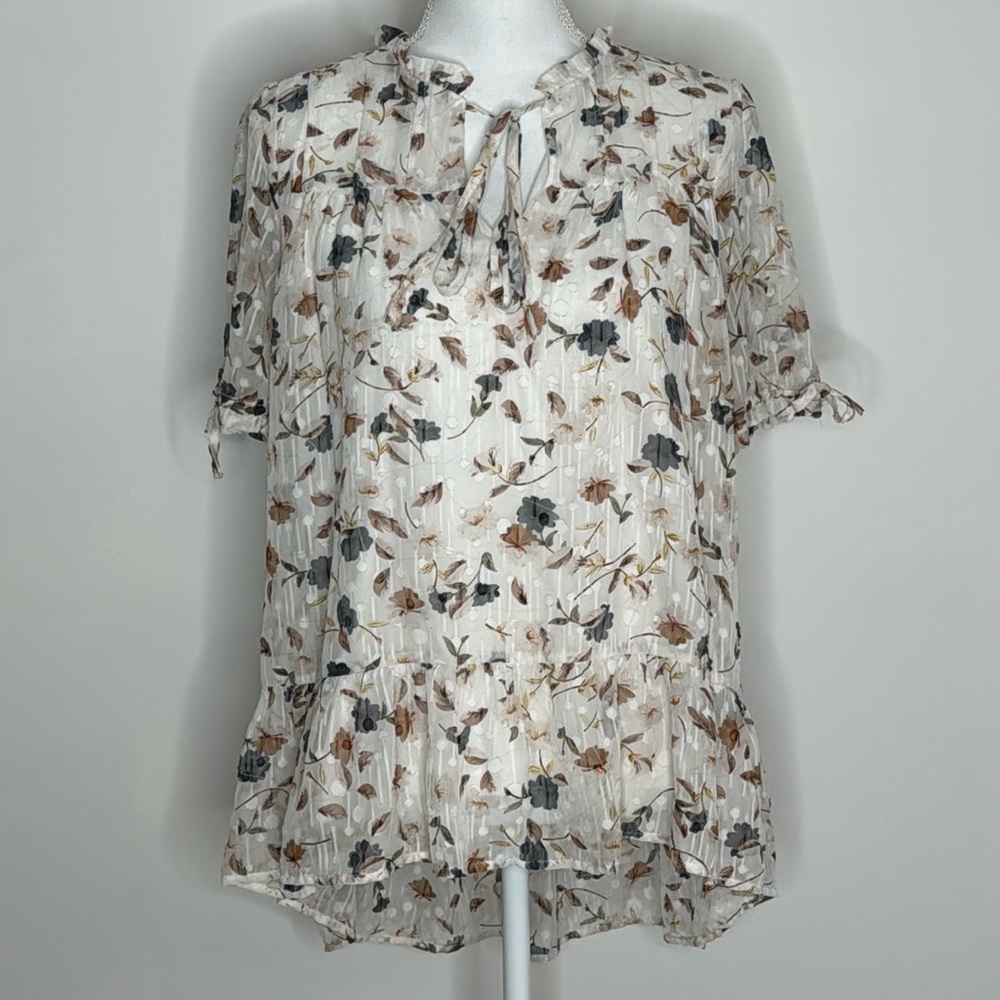 EUC BaeVely Floral Ruffle Blouse Size Medium - Picture 1 of 15